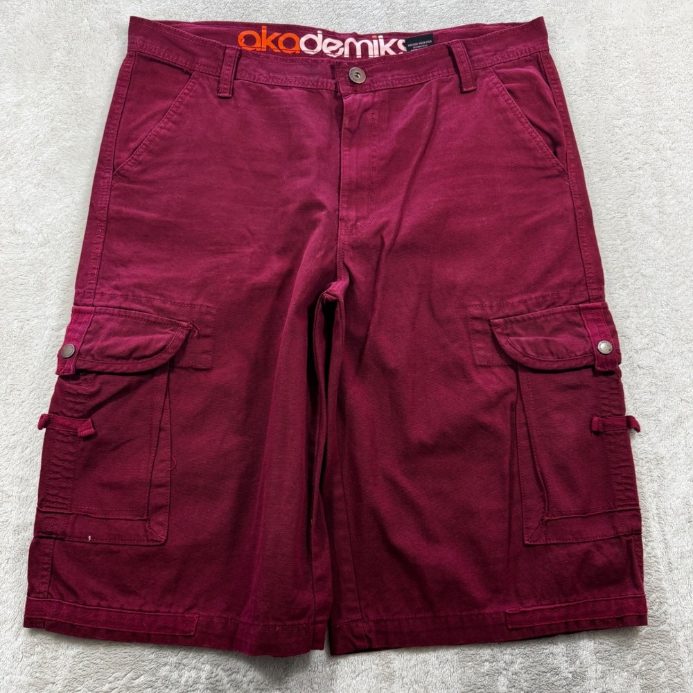Akademiks Mens Cargo A53SH04 Heavy Cotton Burgundy Shorts 36 Meas: 36x14